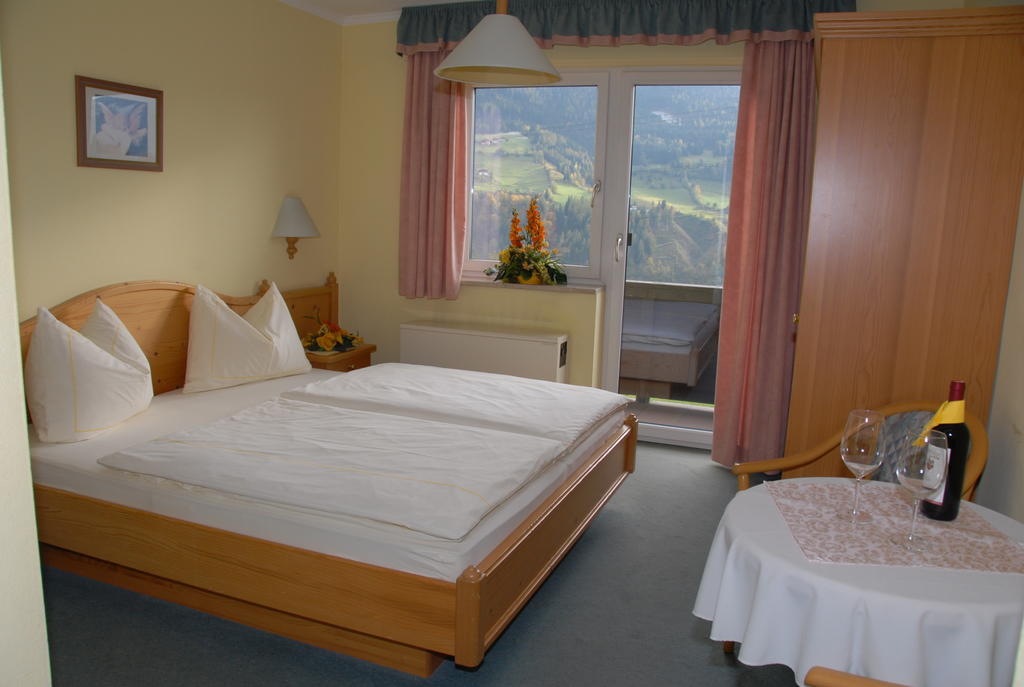 Laterndl-Wirt Hotel Sankt Veit im Pongau Room photo